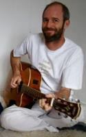 Michael  Dinesh
