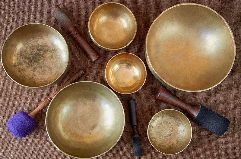 GLASGOW, SCOTLAND - Sound Healing with Tibetan Singing Bowls