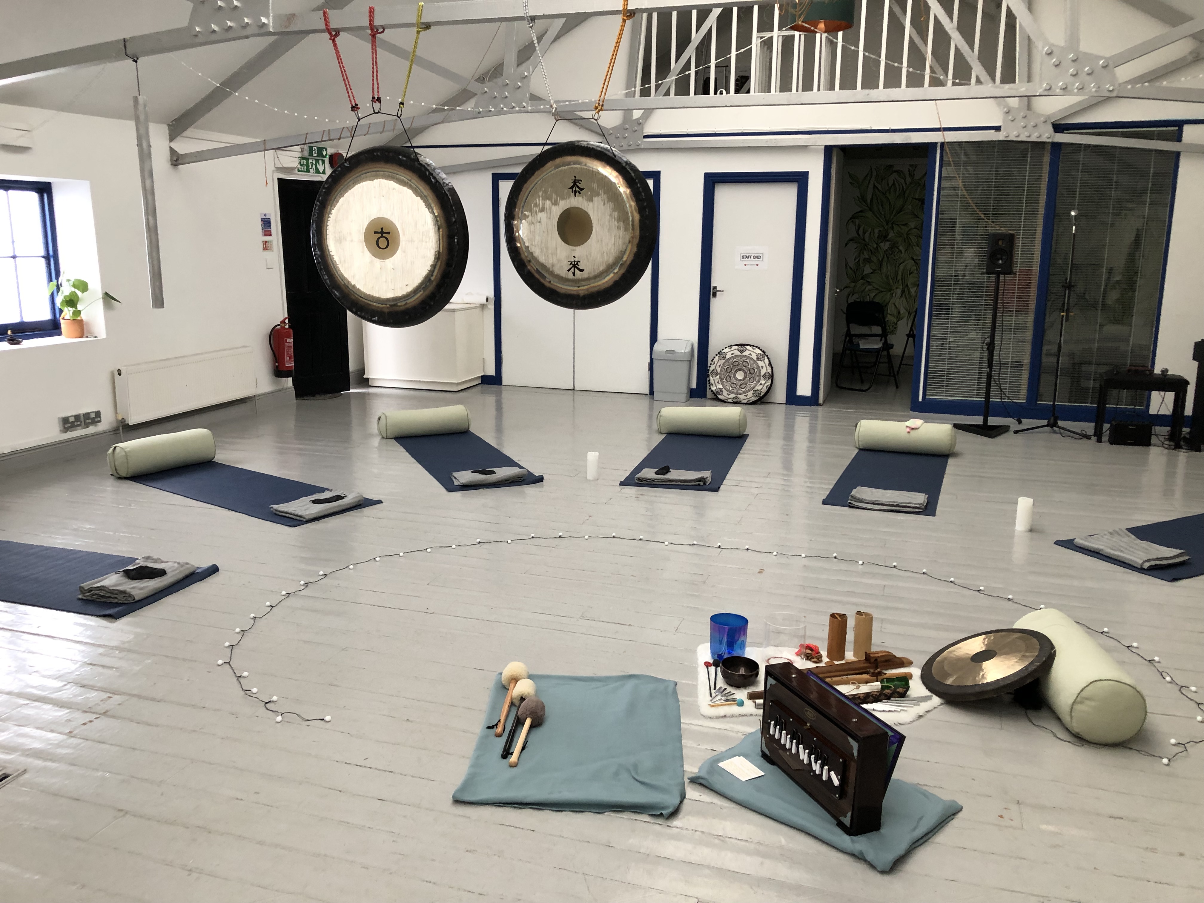 LONDON HAGGERSTON  - Gong Bath Healing Circle