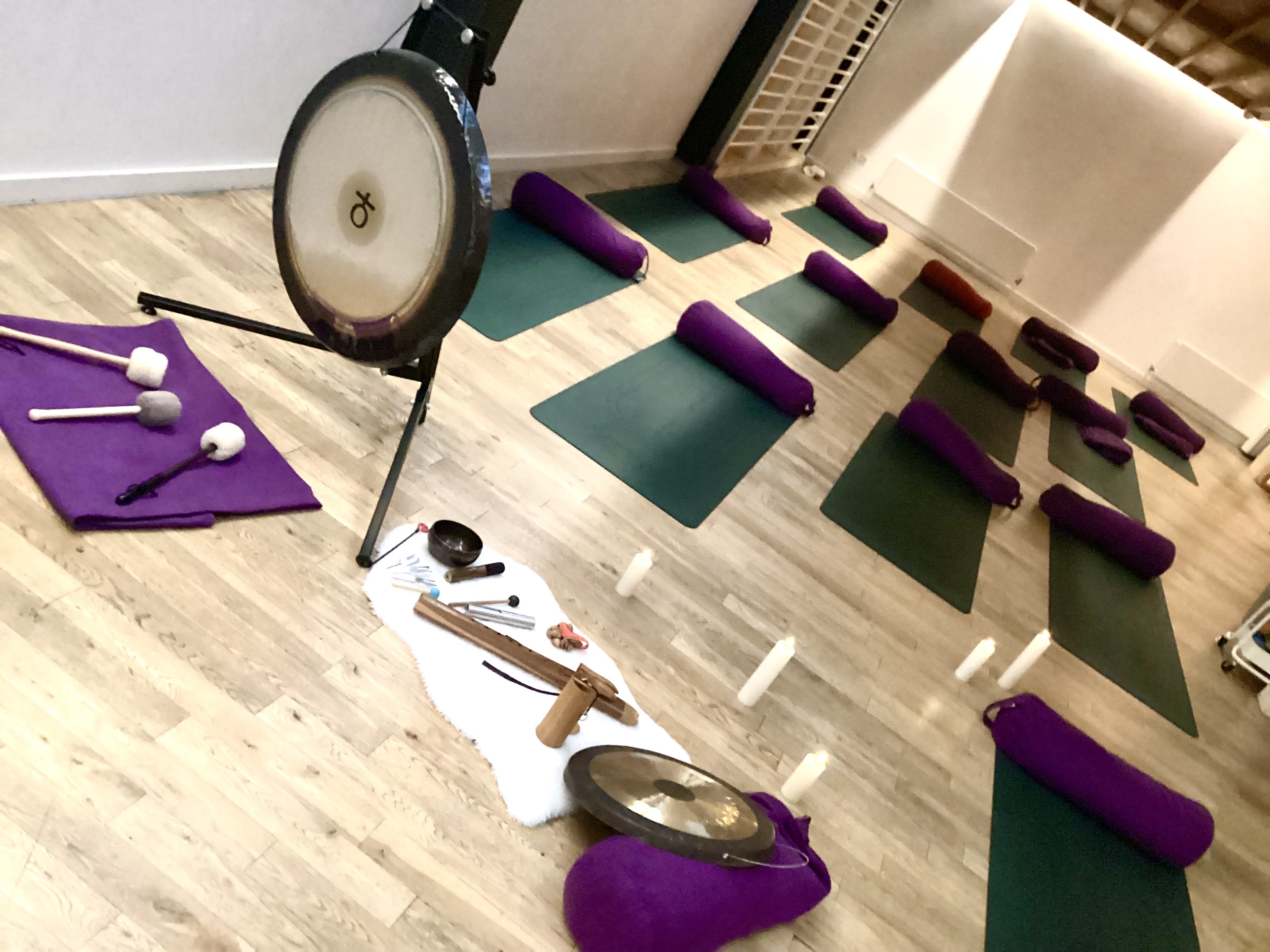 LONDON -  Gong Meditation