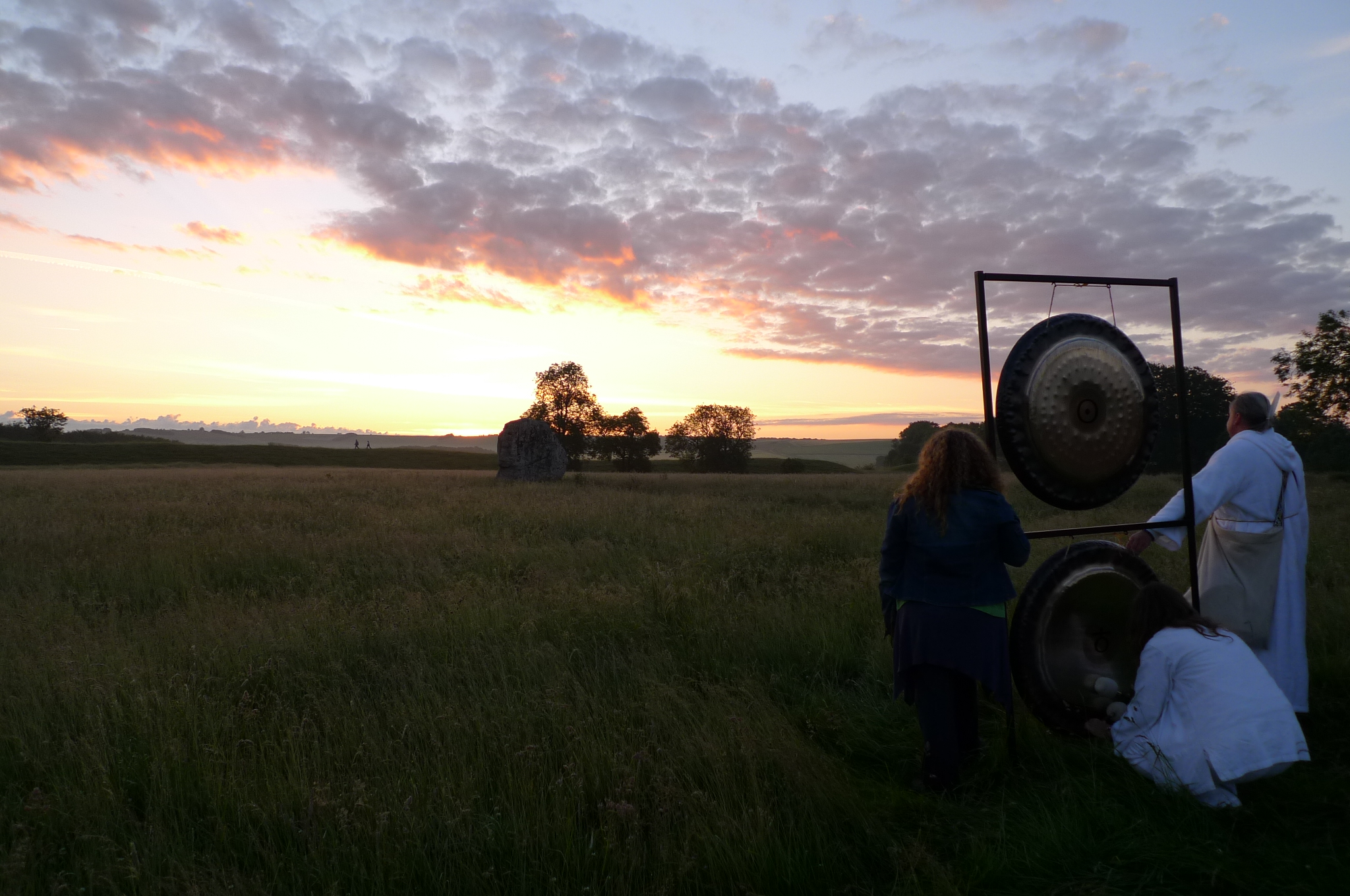 WILTSHIRE - Summer Solstice Events in Avebury Henge
